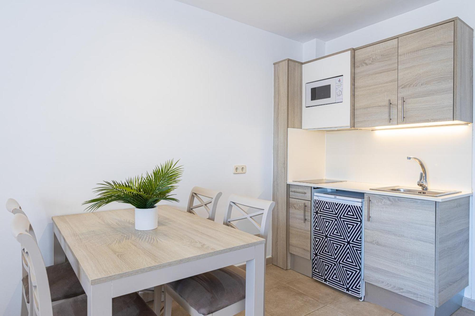 Sol Aparthotel 3*